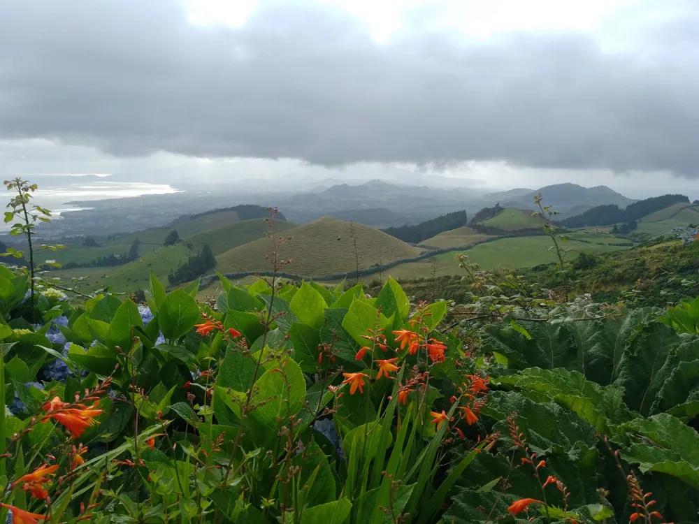 From the Pico do Carvao viewpoint you can see both the north and south coasts of Sao Miguel Island